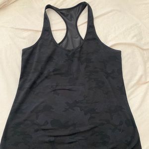 Lululemon cool racer back tank top size 12!